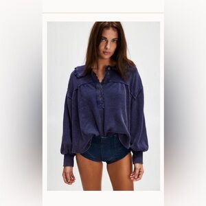 Women's Blue Button-Up Top